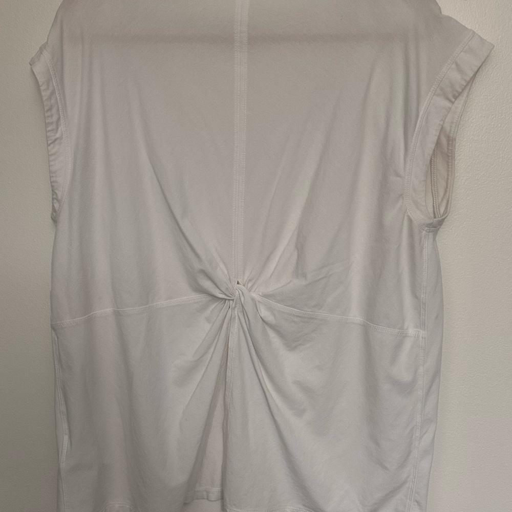 Athleta Outbound Twist Tee Shirt Top - Picture 3 of 4